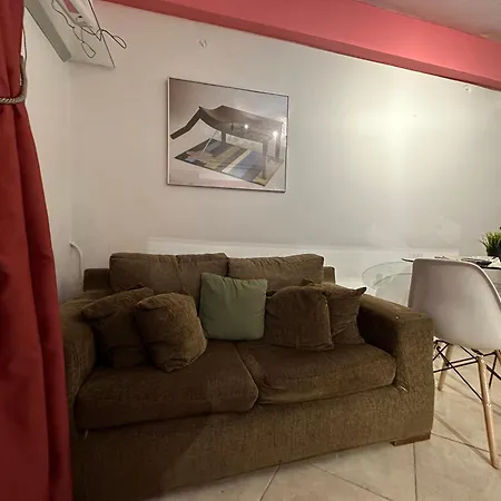 Apartment Harrys Athens